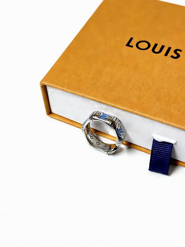 LV ring 01yxx28